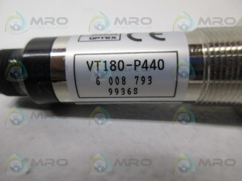SICK VT180-P440 PHOTOELECTRIC SENSOR *NEW IN BOX*