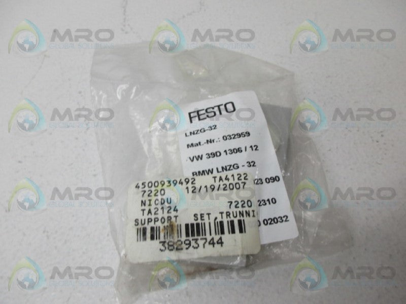 FESTO LNZG-32 TRUNNION SUPPORT *NEW IN FACTORY BAG*