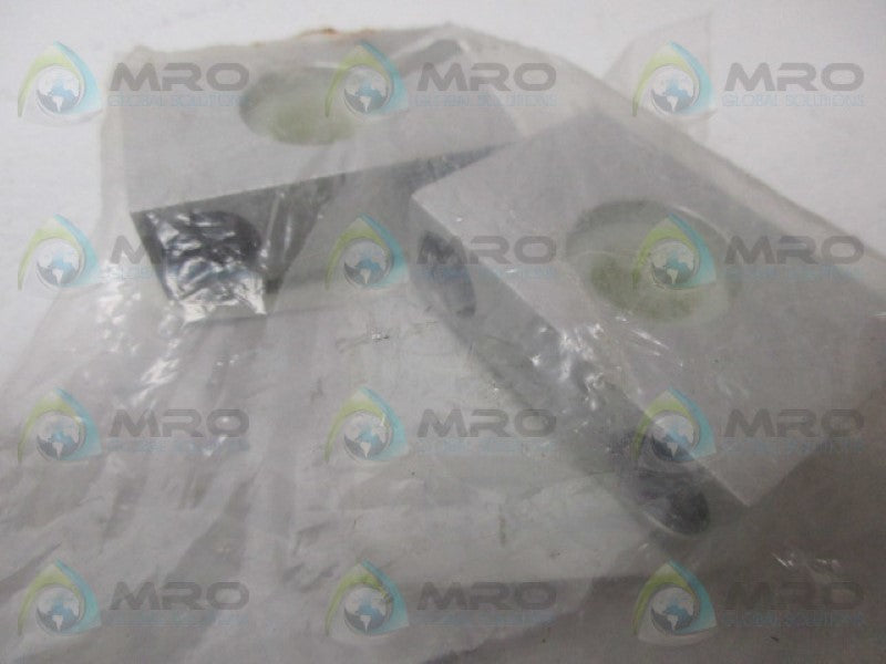FESTO LNZG-32 TRUNNION SUPPORT *NEW IN FACTORY BAG*
