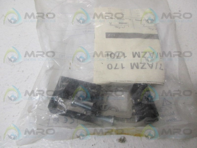 SCHMERSAL AZ17-B6 1126060 ACTUATOR KEY * NEW IN FACTORY BAG *
