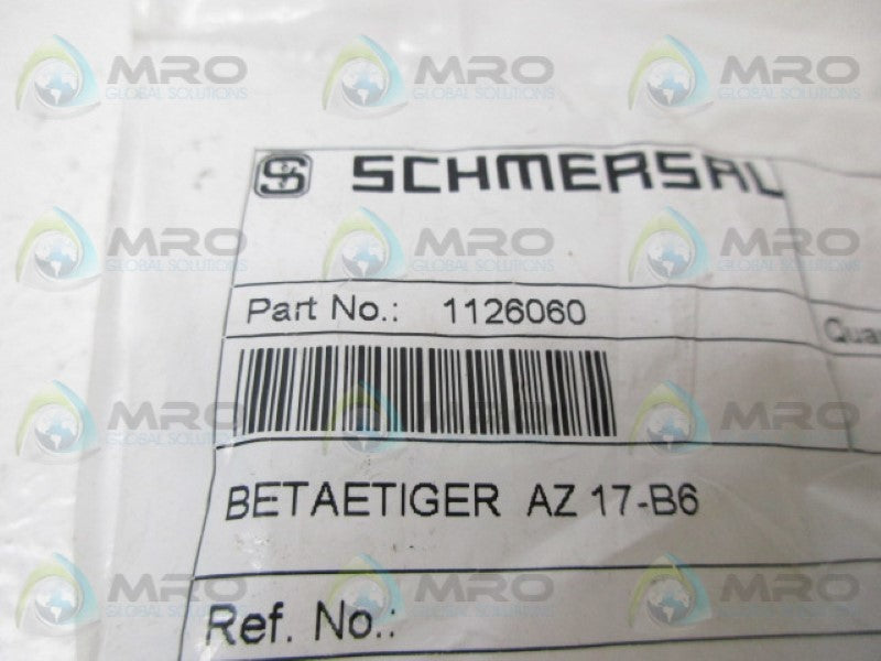 SCHMERSAL AZ17-B6 1126060 ACTUATOR KEY * NEW IN FACTORY BAG *