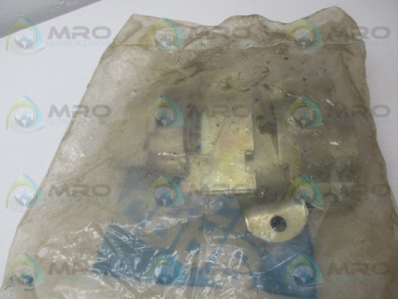 UNISTRUT P1115EG PIPE CLAMP (PKG OF 5) * NEW IN FACTORY BAG *