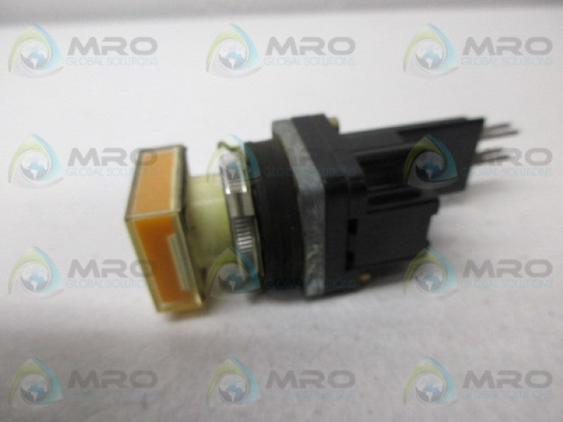 MICRO SWITCH PMLC PUSHBUTTON 28V  UNMP
