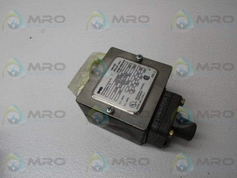 BARKSDALE E1H-H500-T PRESSURE ACTUATED SWITCH *  NEW IN BOX  *