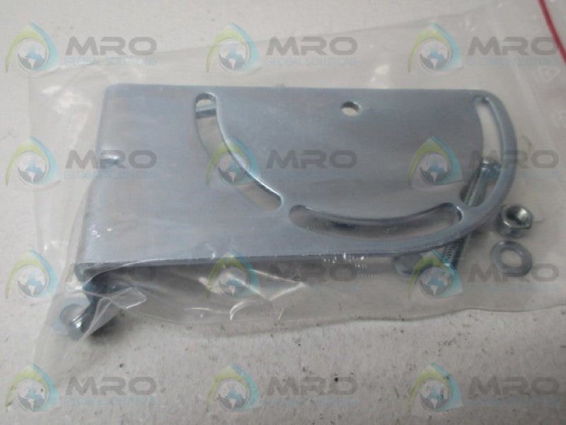 SICK 2019085 MOUNTING BRACKET * NEW IN FACTORY BAG *