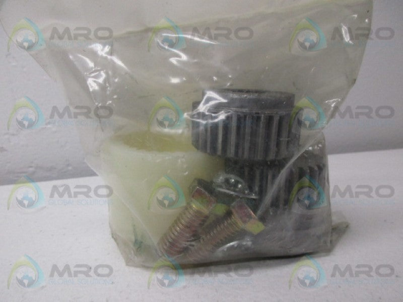 BALDOR 411642-01-E MOTOR SHAFT COUPLING KIT * NEW IN FACTORY  BAG*