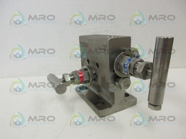 PGI INTERNATIONAL PM-618SCG 2 VALVE MANIFOLD *NEW IN BOX*