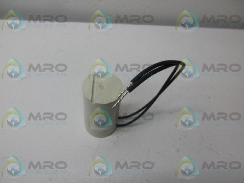 ADVANCE 7C140M33R CAPACITOR *NEW NO BOX*