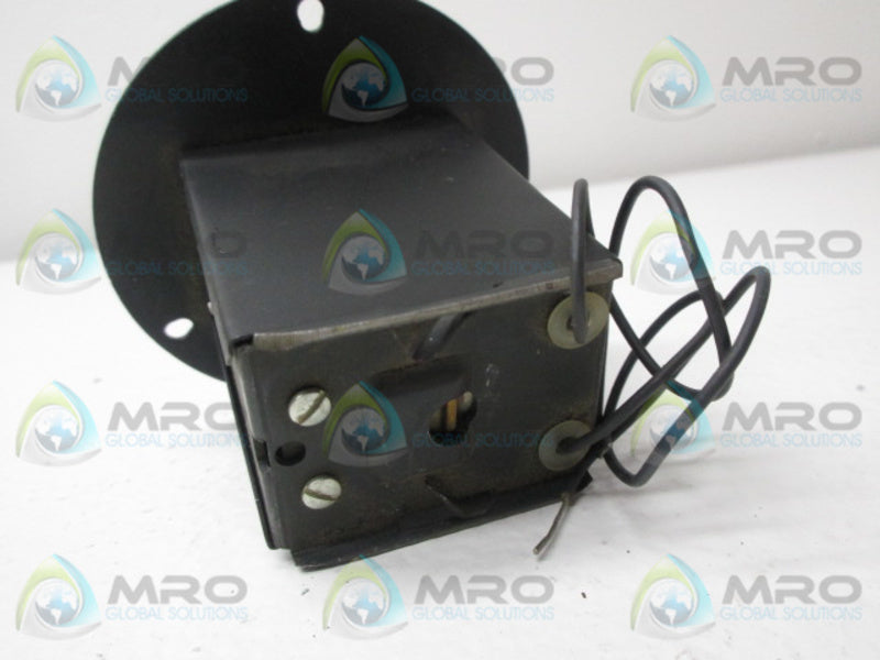 ENM T12B62B HOUR METER   UNMP