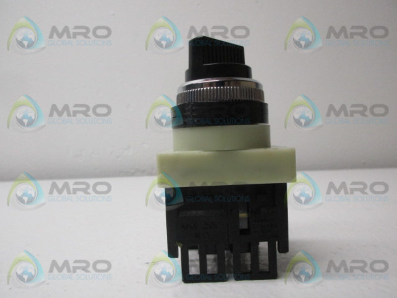 FUJI ELECTRIC AH25-P2 SELECTOR SWITCH  NSNP