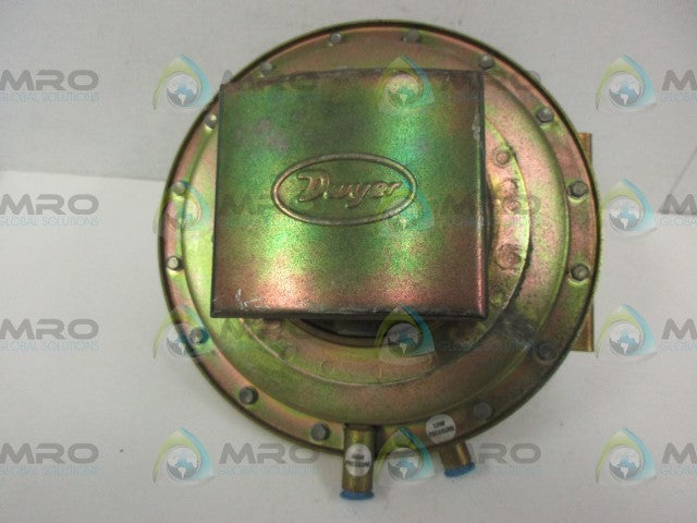 DWYER 1638-10 DIFFERENTIAL PRESSURE SWITCH *NEW NO BOX*