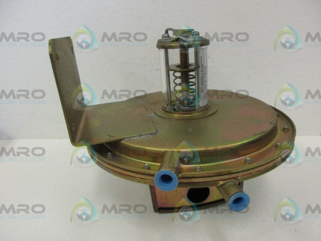 DWYER 1638-10 DIFFERENTIAL PRESSURE SWITCH *NEW NO BOX*