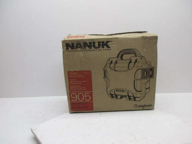 NANUK 904 WATERPROOF PROTECTCIVE CASE  *NEW IN BOX *