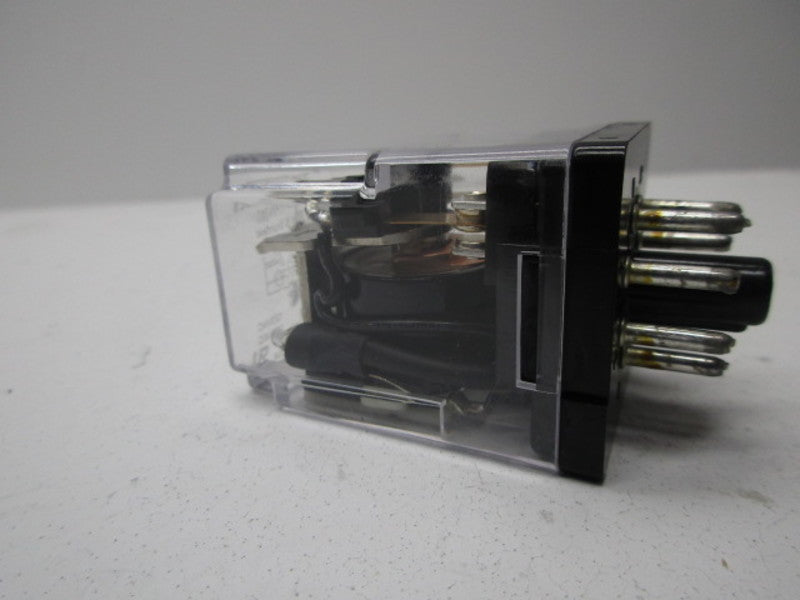 TYCO ELECTRONICS KRPA-11AN-240 RELAY 240V * USED*
