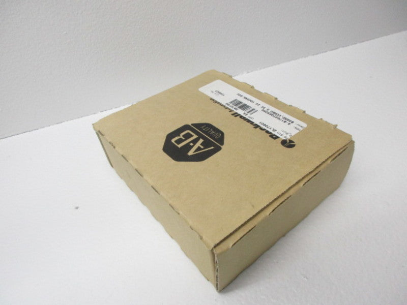 ALLEN BRADLEY 1769-IQ6XOW4 SER. B F/W 2.1 ANALOG DATE: 2003 * FACTORY SEALED *
