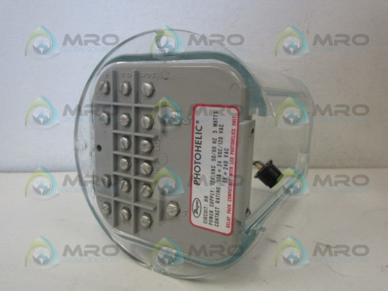 DWYER 3010 PHOTOHELIC PRESSURE GAUGE 0-10" WC  NSMP