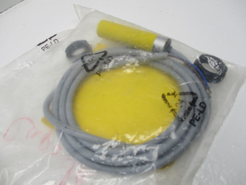 TURCK BC5-S18-AZ3X * NEW IN FACTORY BAG *