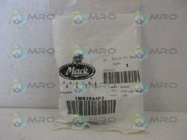 MACK 1MR3544P2 STOP LIGHT SWITCH * NEW IN FACTORY BAG *