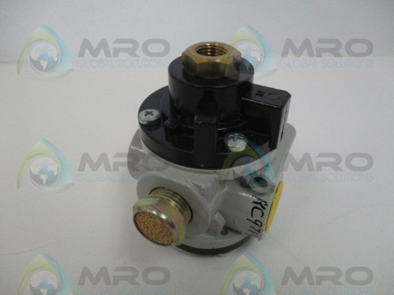 NUMATICS NAF2603A0N14A0 POPPET VALVE*NEW NO BOX*