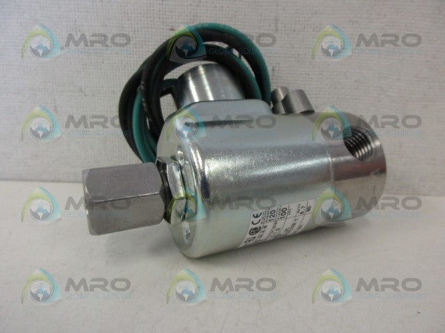 VERSA ESM-8302-44-H-MAE-A120 SOLENOID VALVE *NEW IN BOX*
