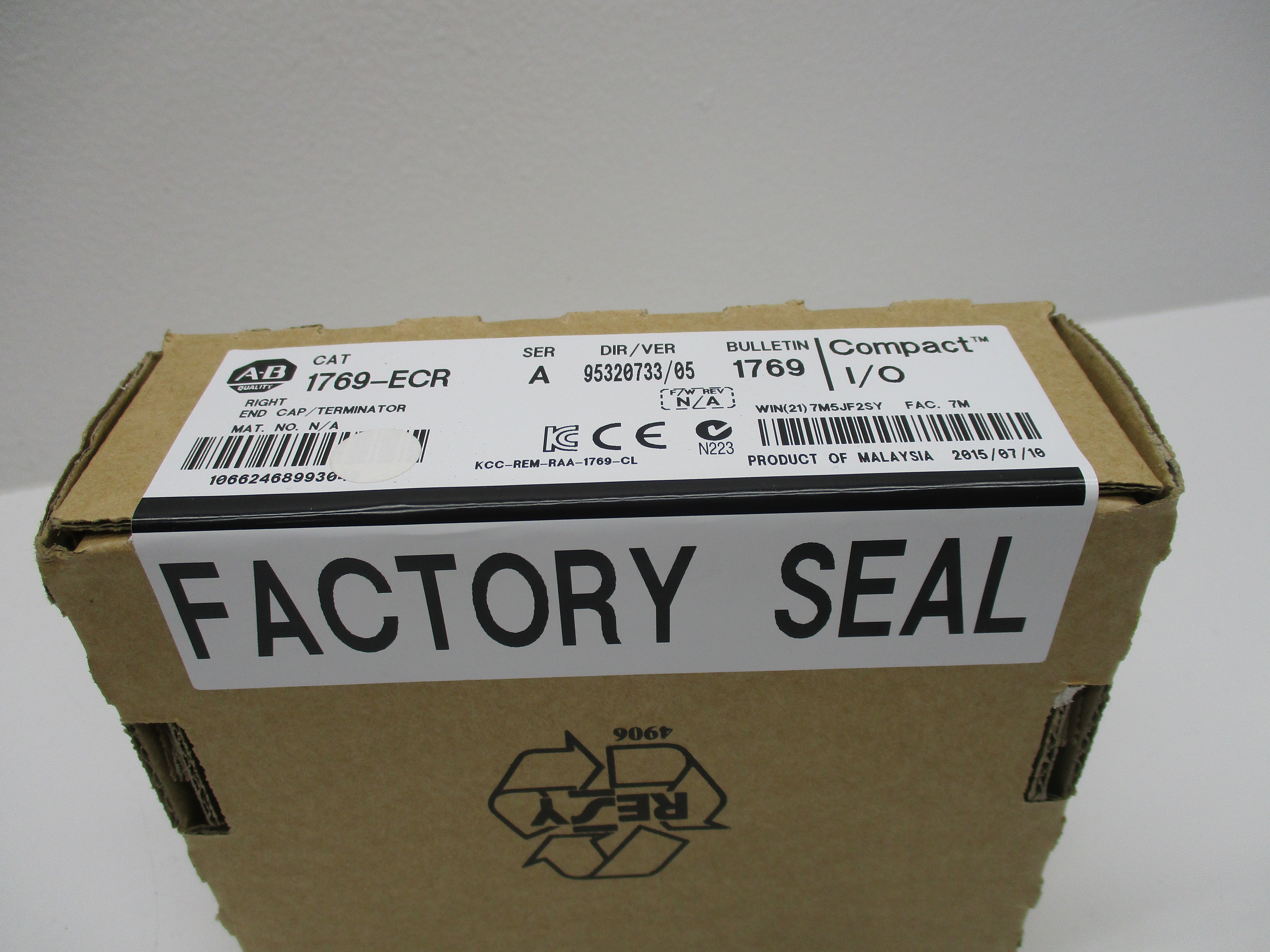 ALLEN BRADLEY 1769-ECR SER. A DATE:2015 * FACTORY SEALED *