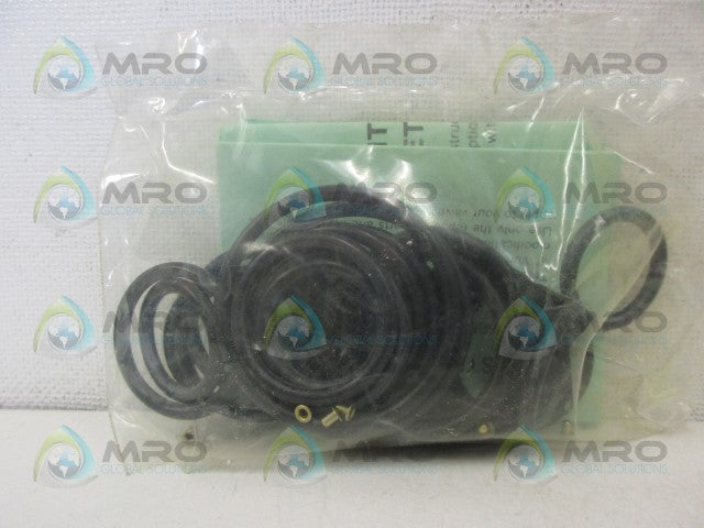 VERSA V-4732 VALVE REPAIR KIT *NEW IN ORIGINAL PACKAGE*