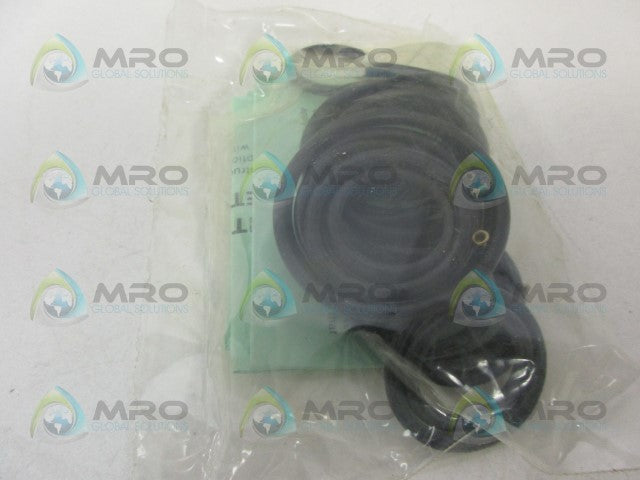 VERSA V-4732 VALVE REPAIR KIT *NEW IN ORIGINAL PACKAGE*