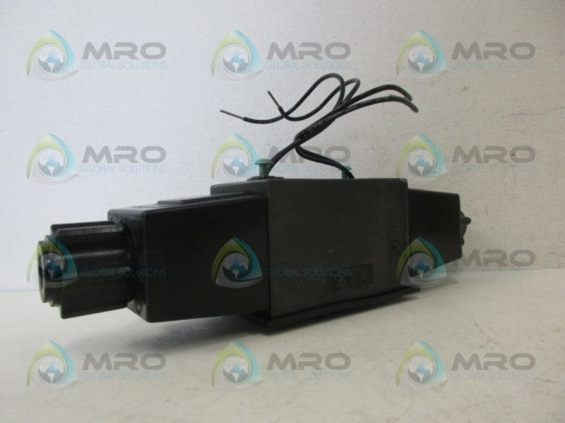INDUSTRIAL MRO S014 VALVE *NEW NO BOX*