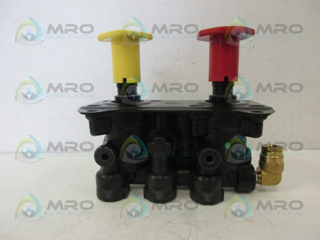 INDUSTRIAL MRO PART# FORKLIFT PUSH BUTTON *NEW NO BOX*