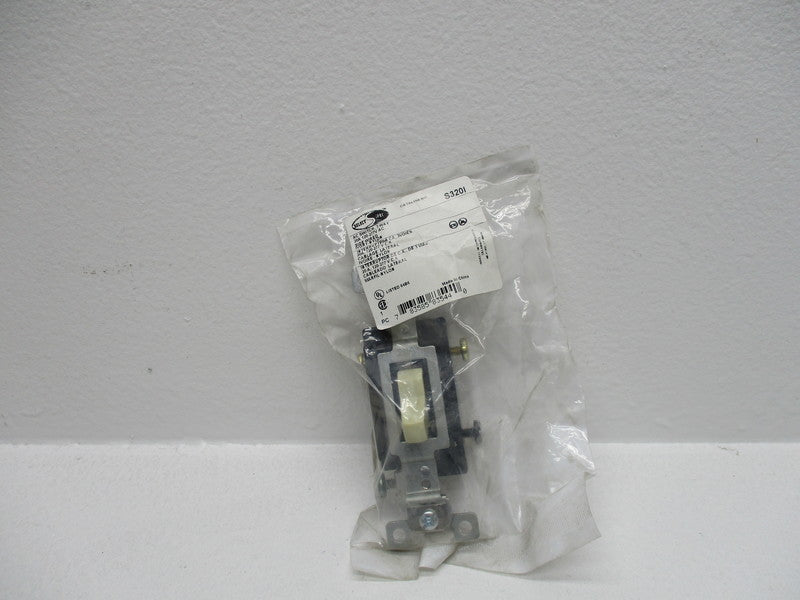 SELECT SPEC S3201 120/277VAC 20A NSMP