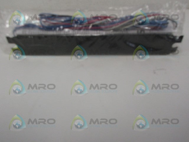 PHILIPS ADVANCE IOPA-3P32-LW-N ELECTRONIC BALLAST *NEW NO BOX*