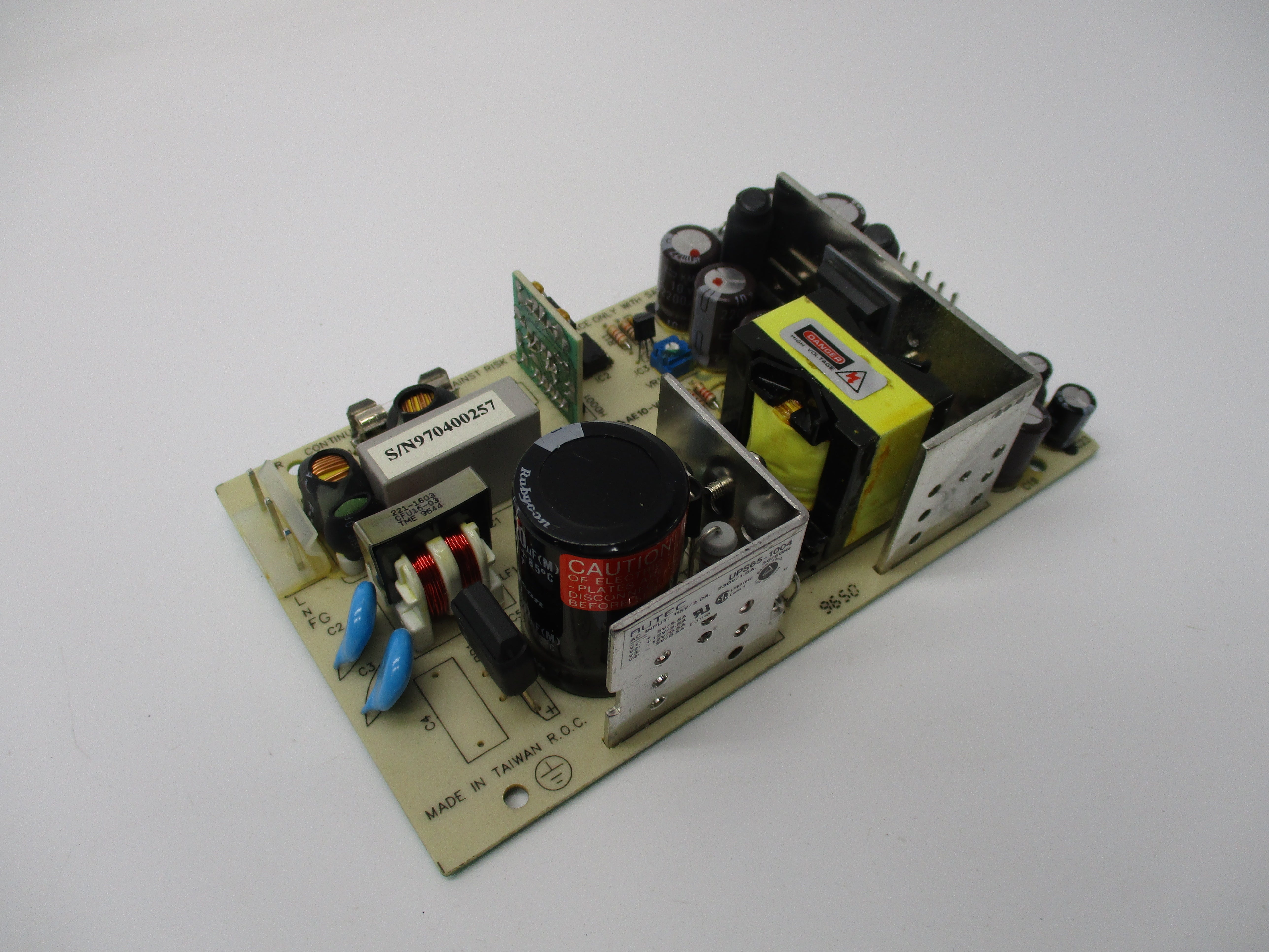 AUTEC UPS65-1004 UNMP