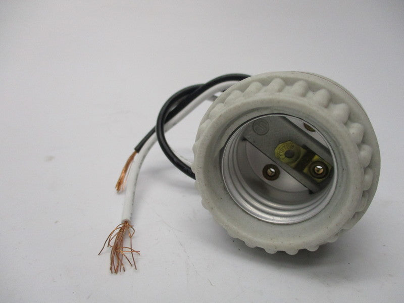 LEVITON 08101 (PKG OF 10)  NSMP