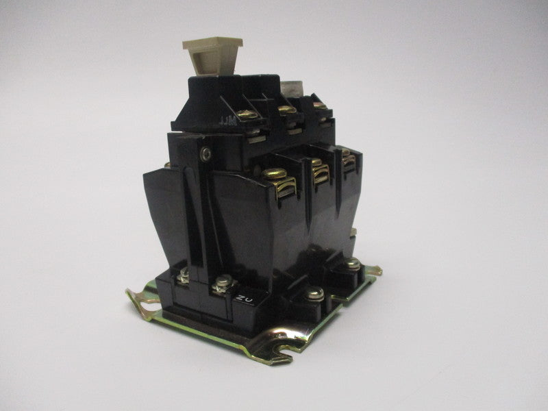 ALLEN BRADLEY 592-B0V16 SER. A UNMP