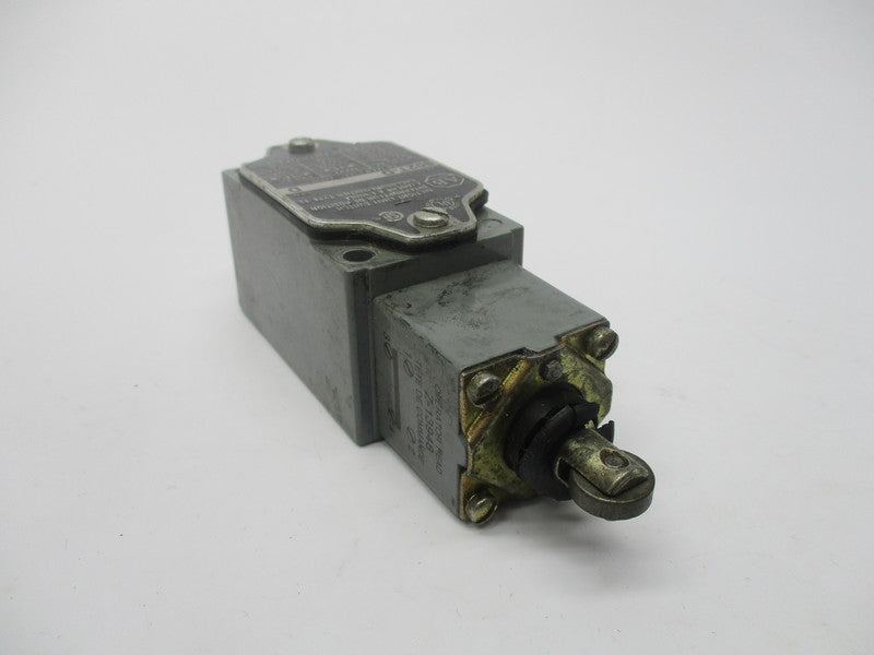 ALLEN BRADLEY 802T-D SER. D UNMP