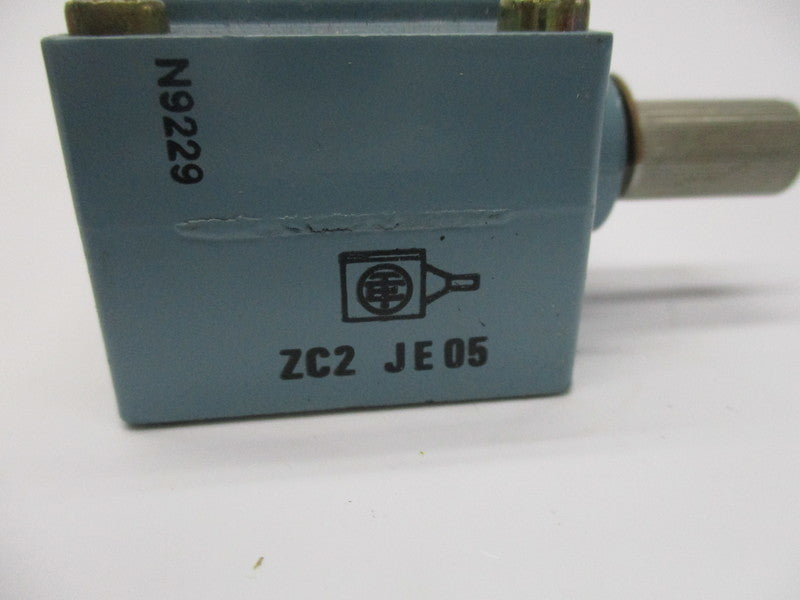 TELEMECANIQUE ZC2JE05 NSNP