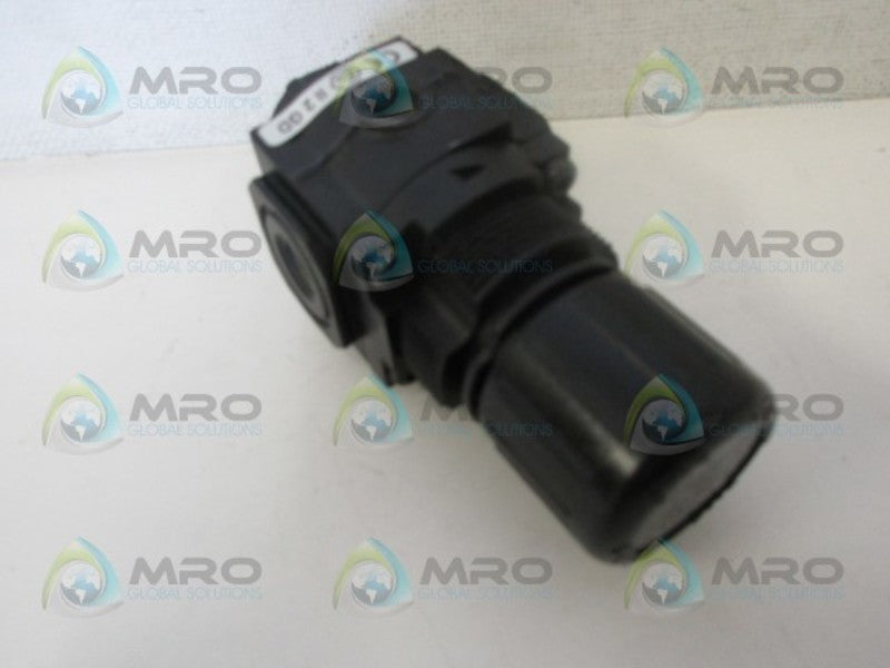 NORGREN R72G-2GK-RMN PRESSURE REGULATOR *NEW NO BOX*