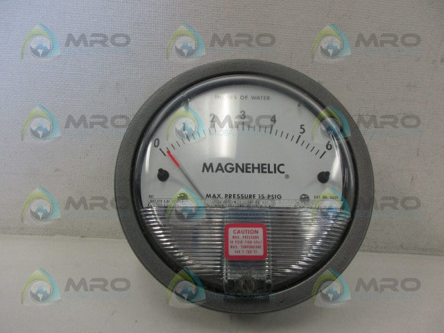 DWYER 2006 PRESSURE GAUGE 0-6" WC *NEW IN BOX*