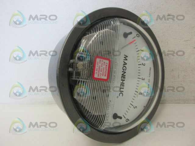 DWYER 2006 PRESSURE GAUGE 0-6" WC *NEW IN BOX*