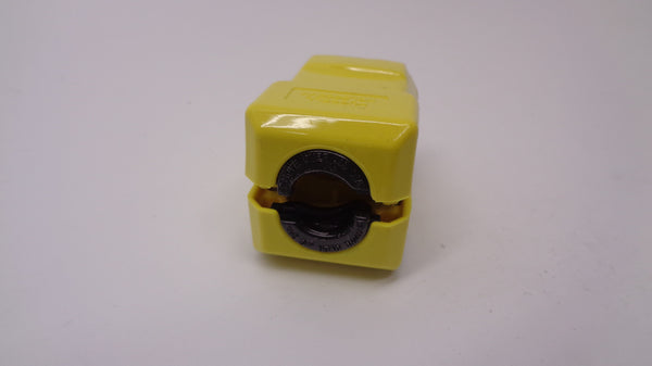 HUBBELL HBL5965VY 15A 125V NSMP