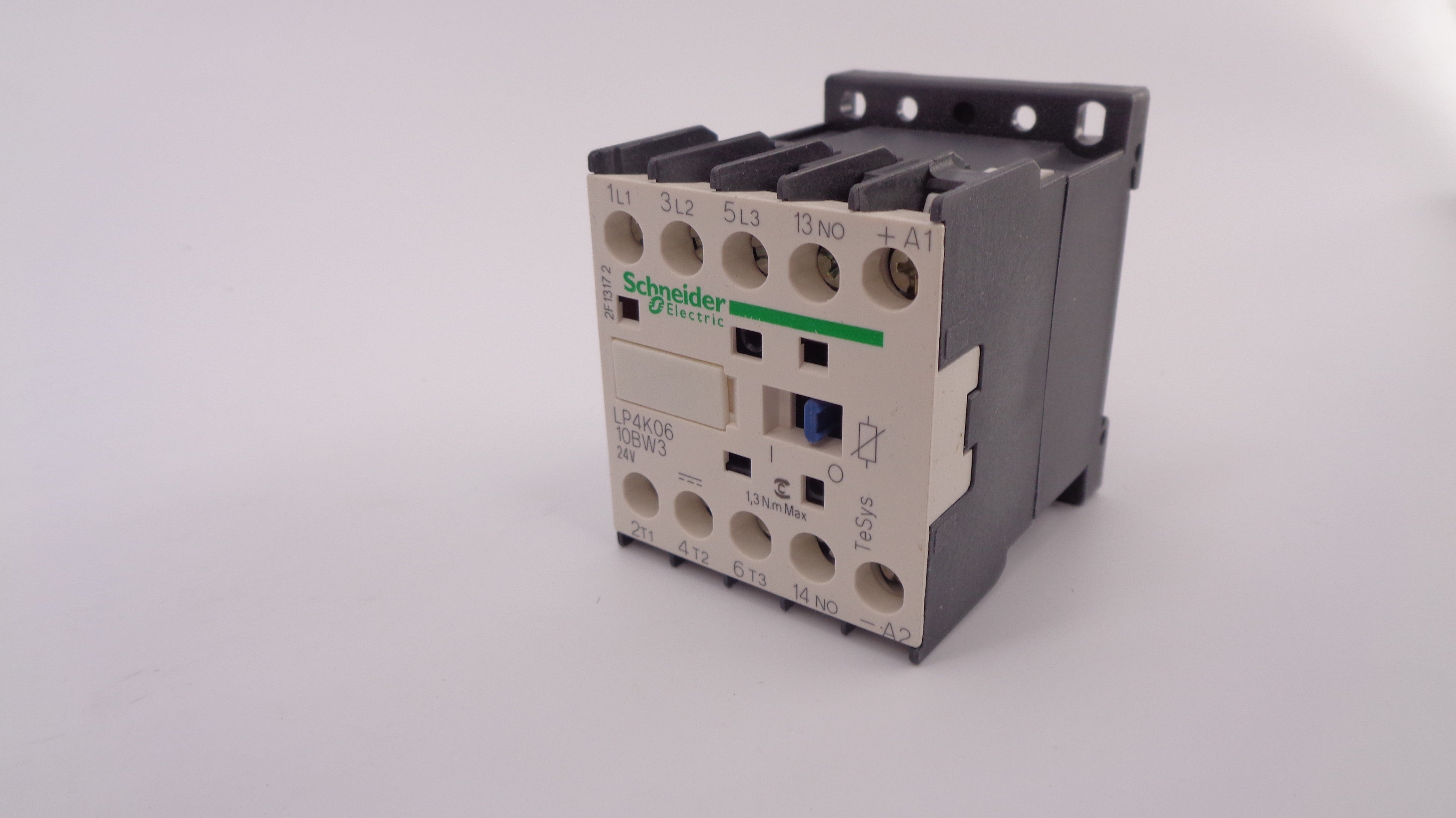SCHNEIDER ELECTRIC LP4K0610BW3 24VDC NSMP