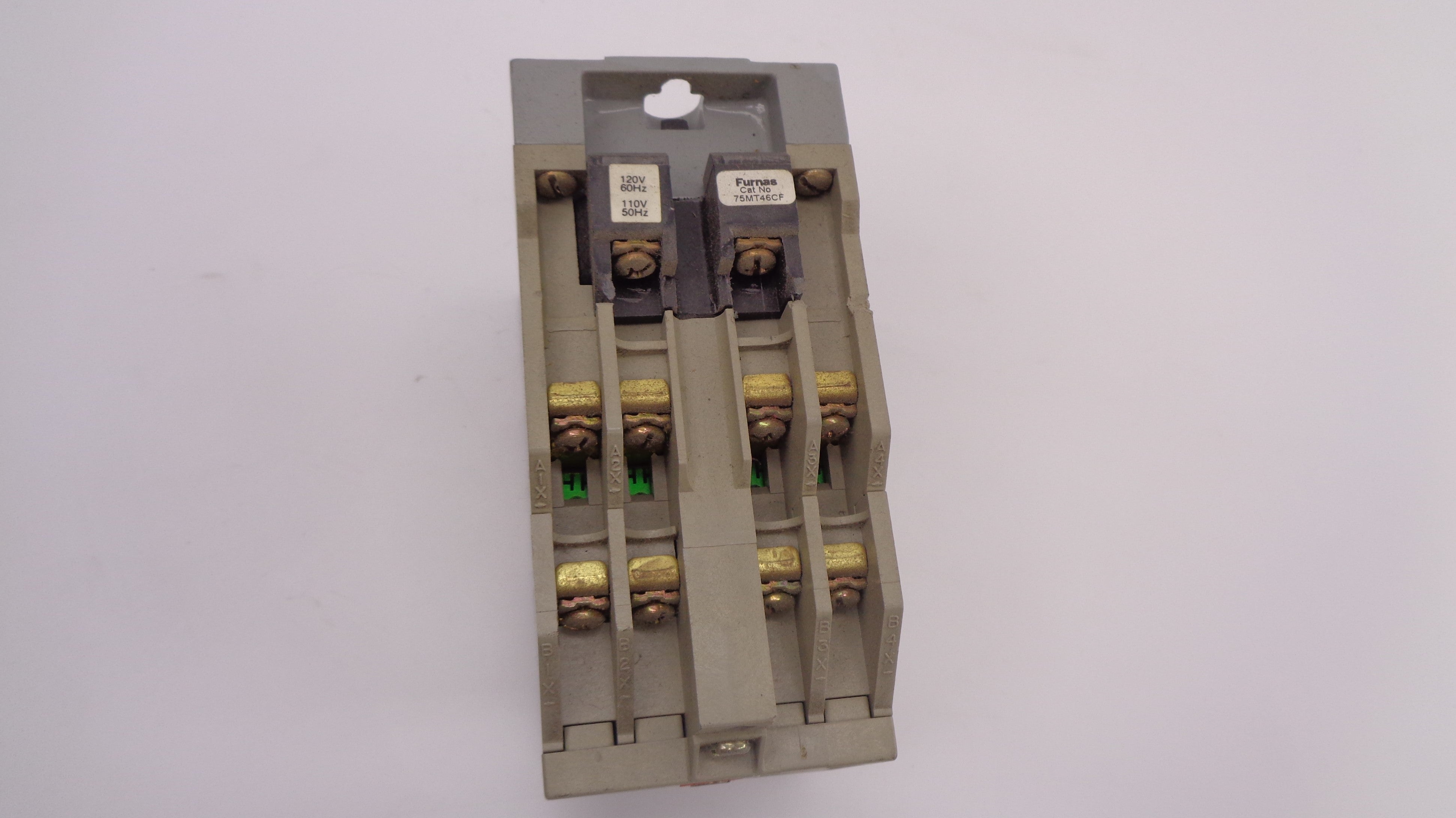 FURNAS 46MT80 SER. C 600V 10A NSNP