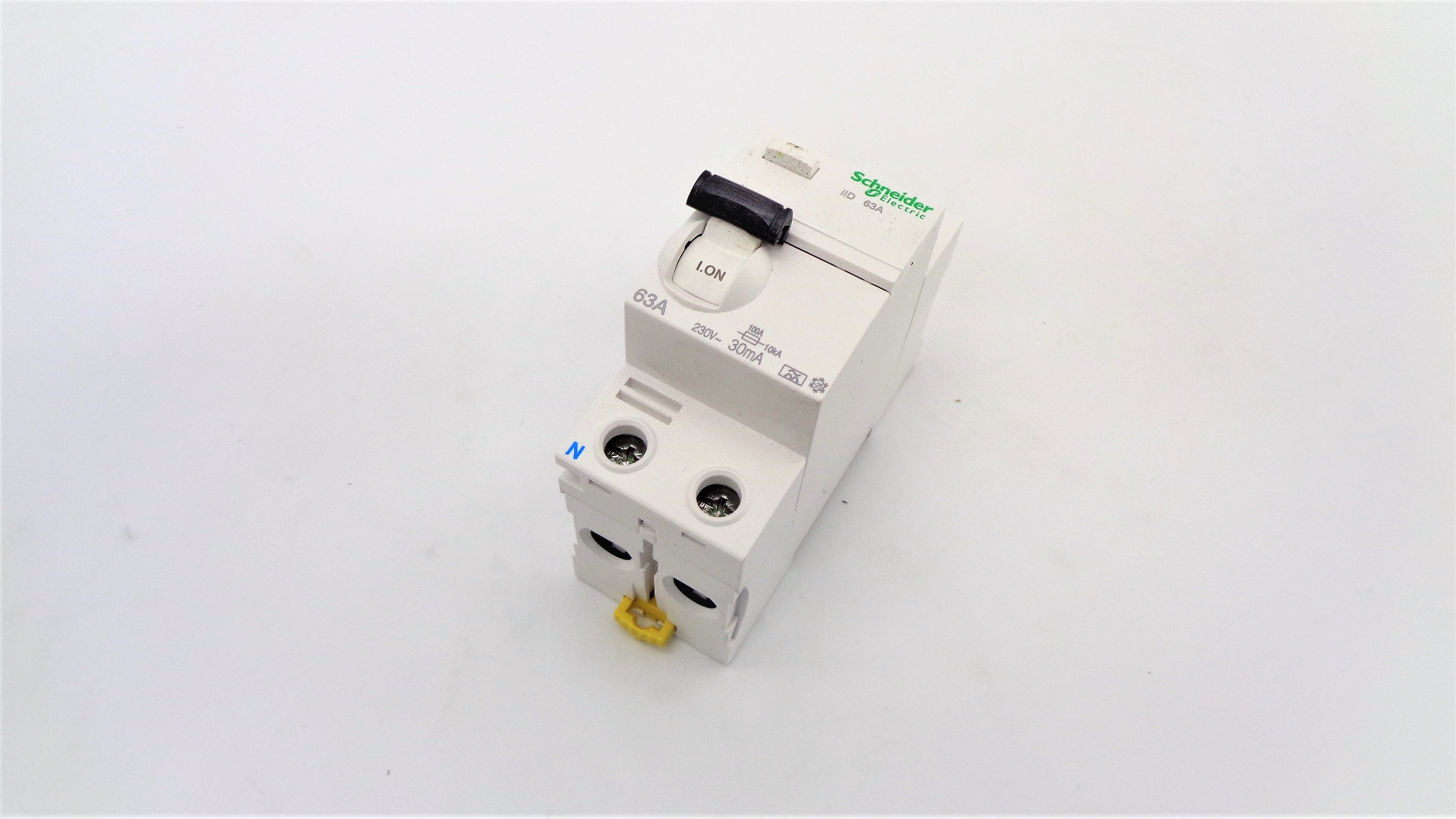 SCHNEIDER ELECTRIC 63A  NSNP