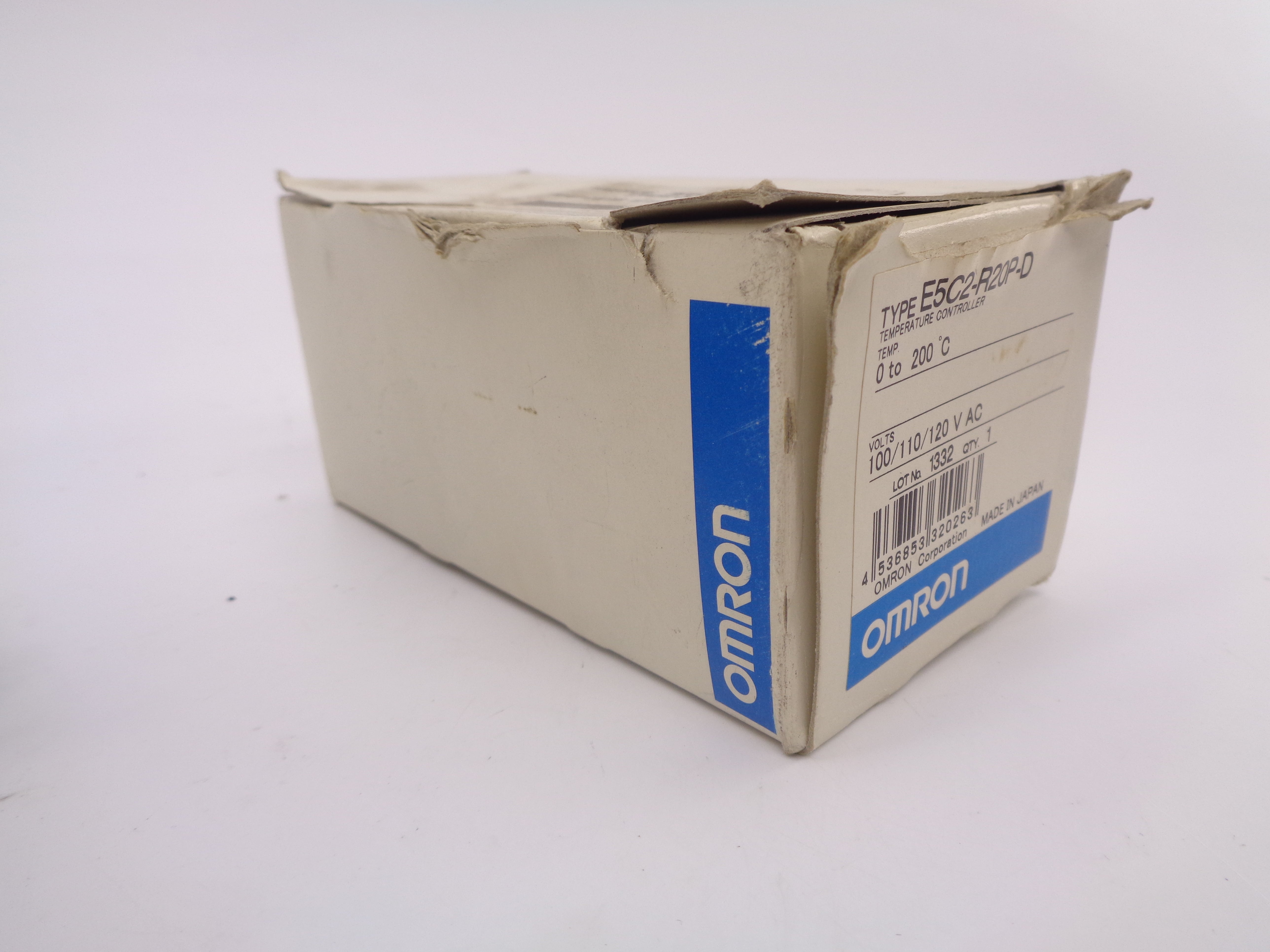 OMRON E5C2-R20P-D 0-200'C 100/110/120VAC NSMP