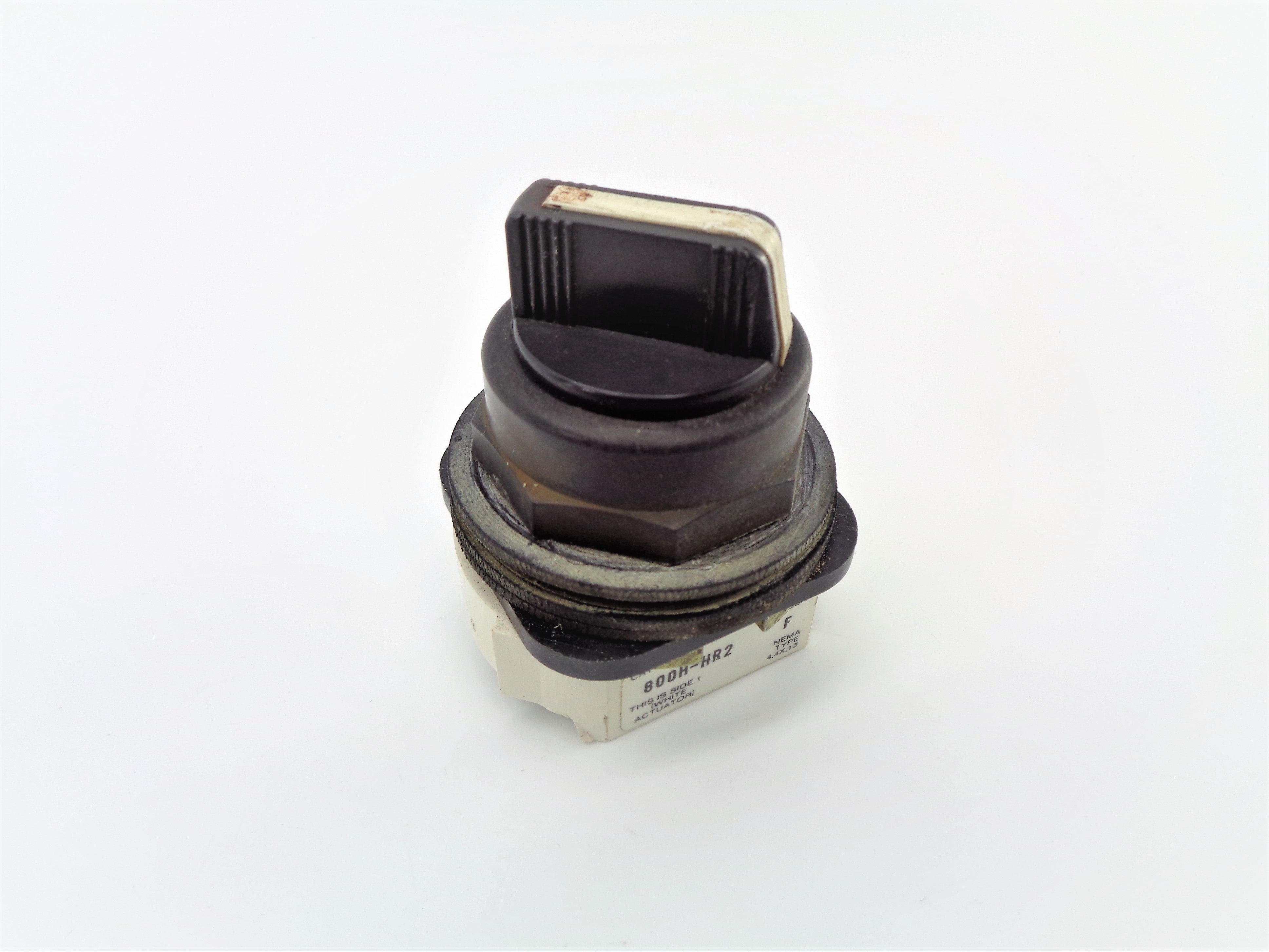 ALLEN BRADLEY 800H-HR2 SER.F UNMP