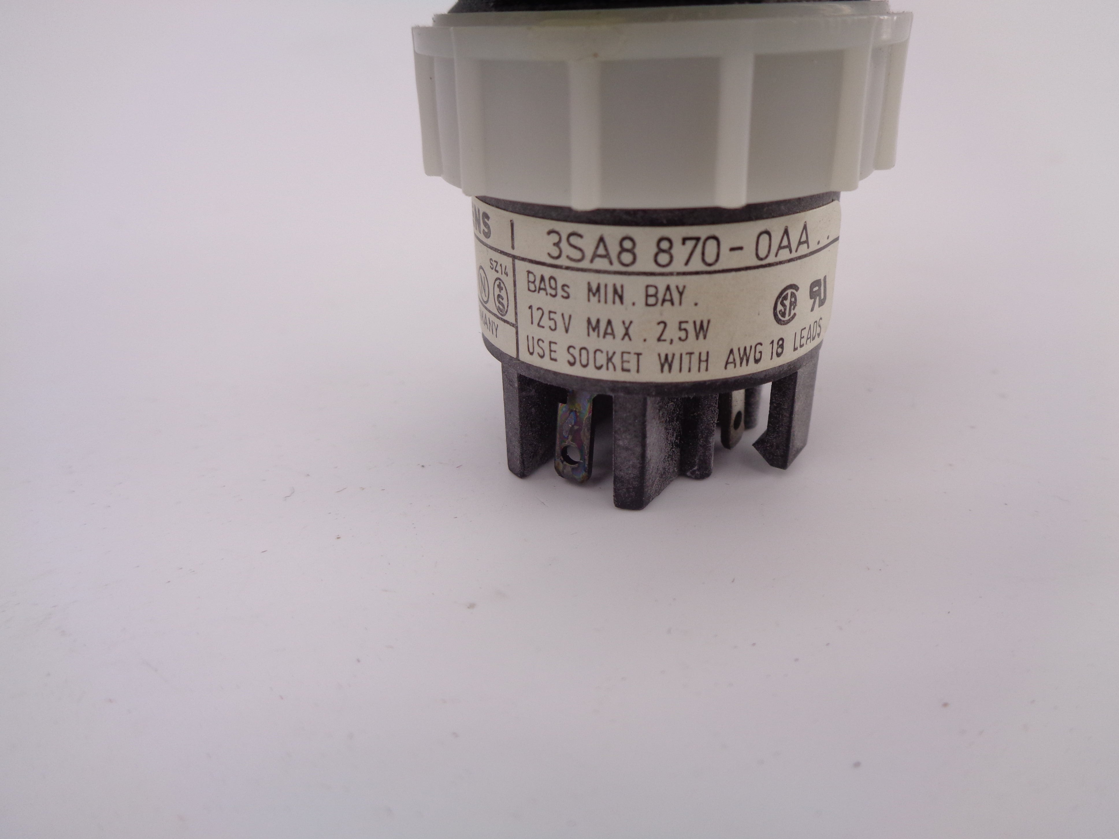 SIEMENS 3SA8 870-0AA NSNP