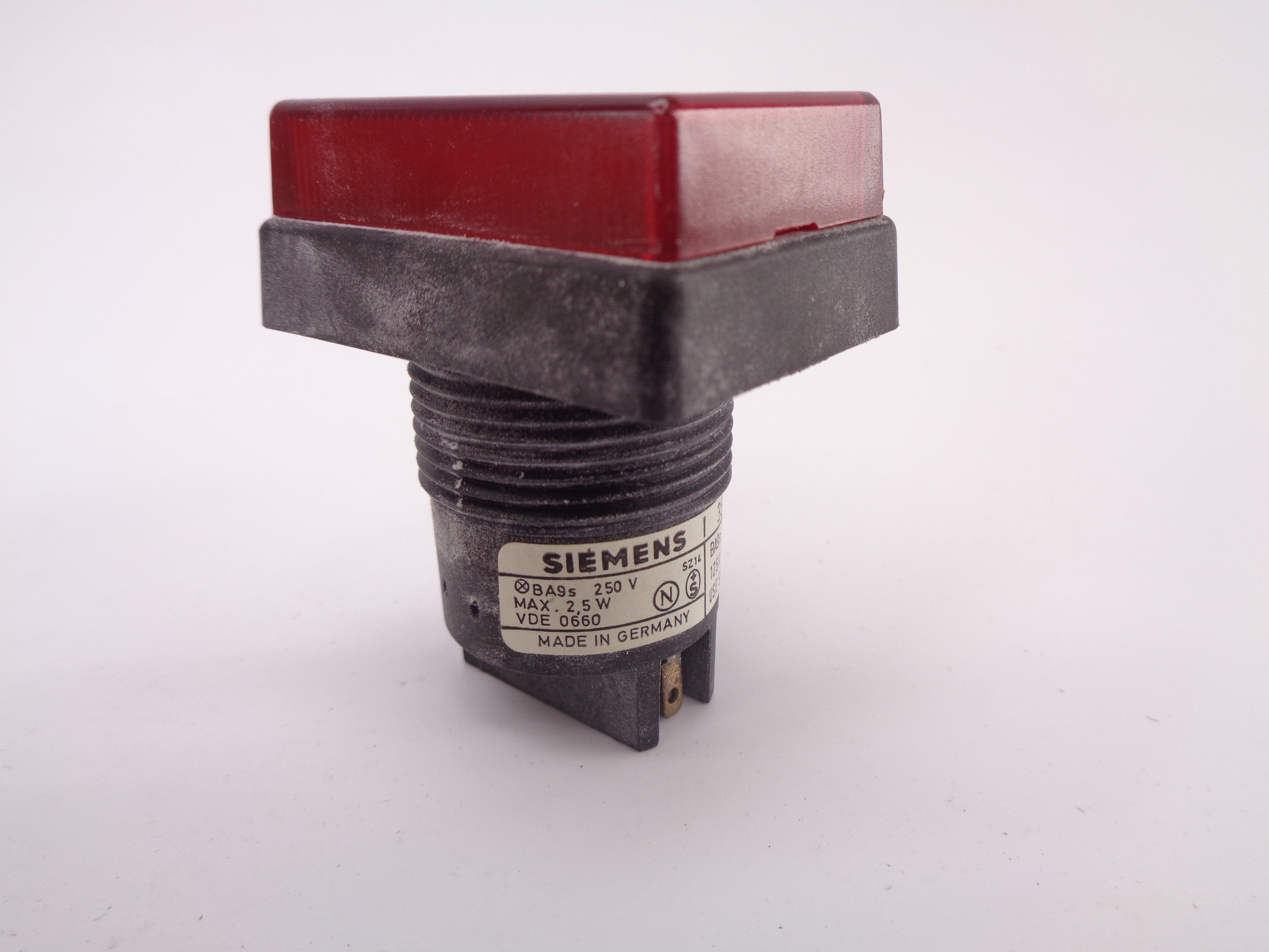SIEMENS 3SA8 870-0AA NSNP