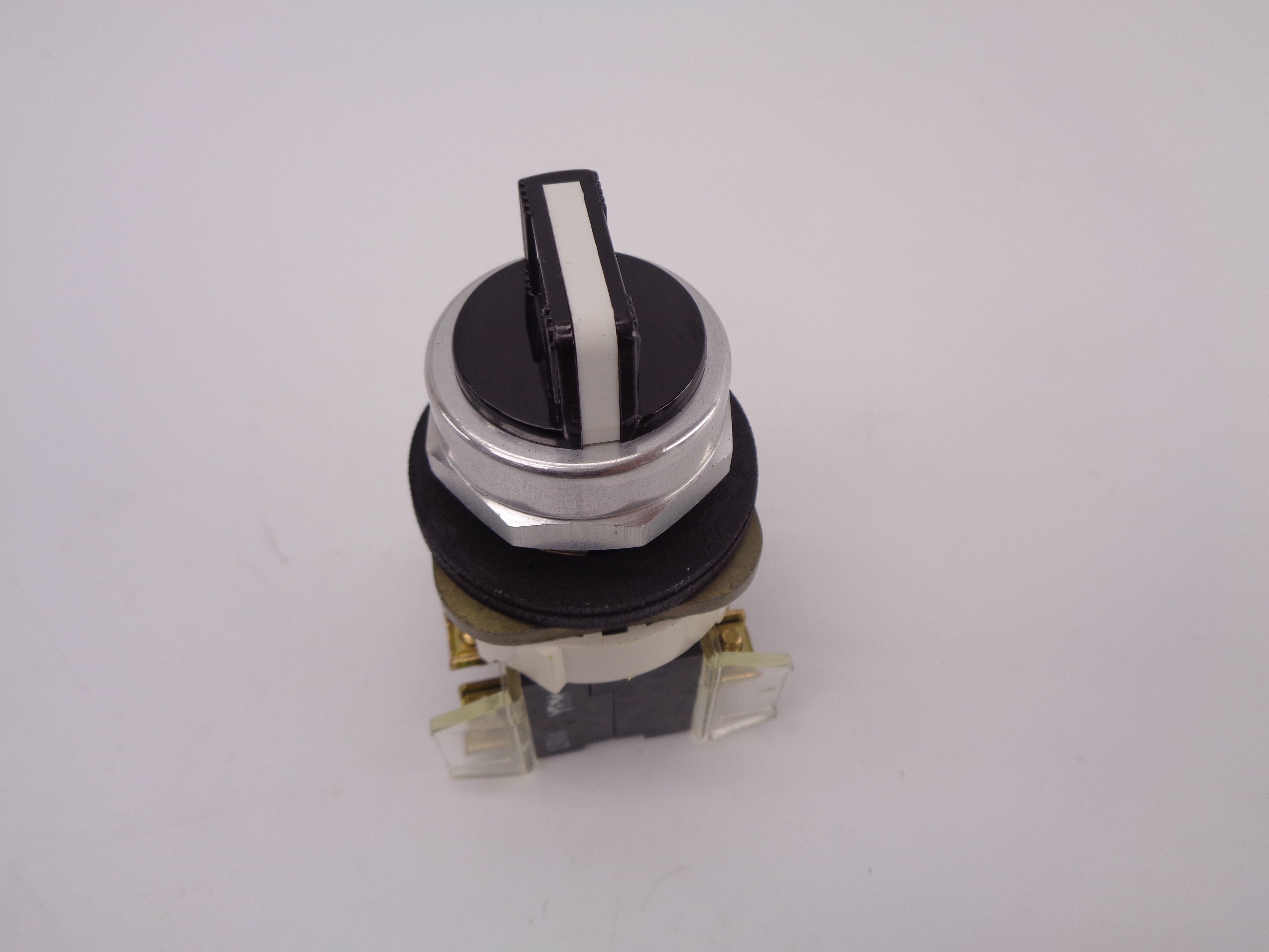 INDUSTRIAL SPARE PART 800T-J91KE7B SER. T (GY/BL) NSMP