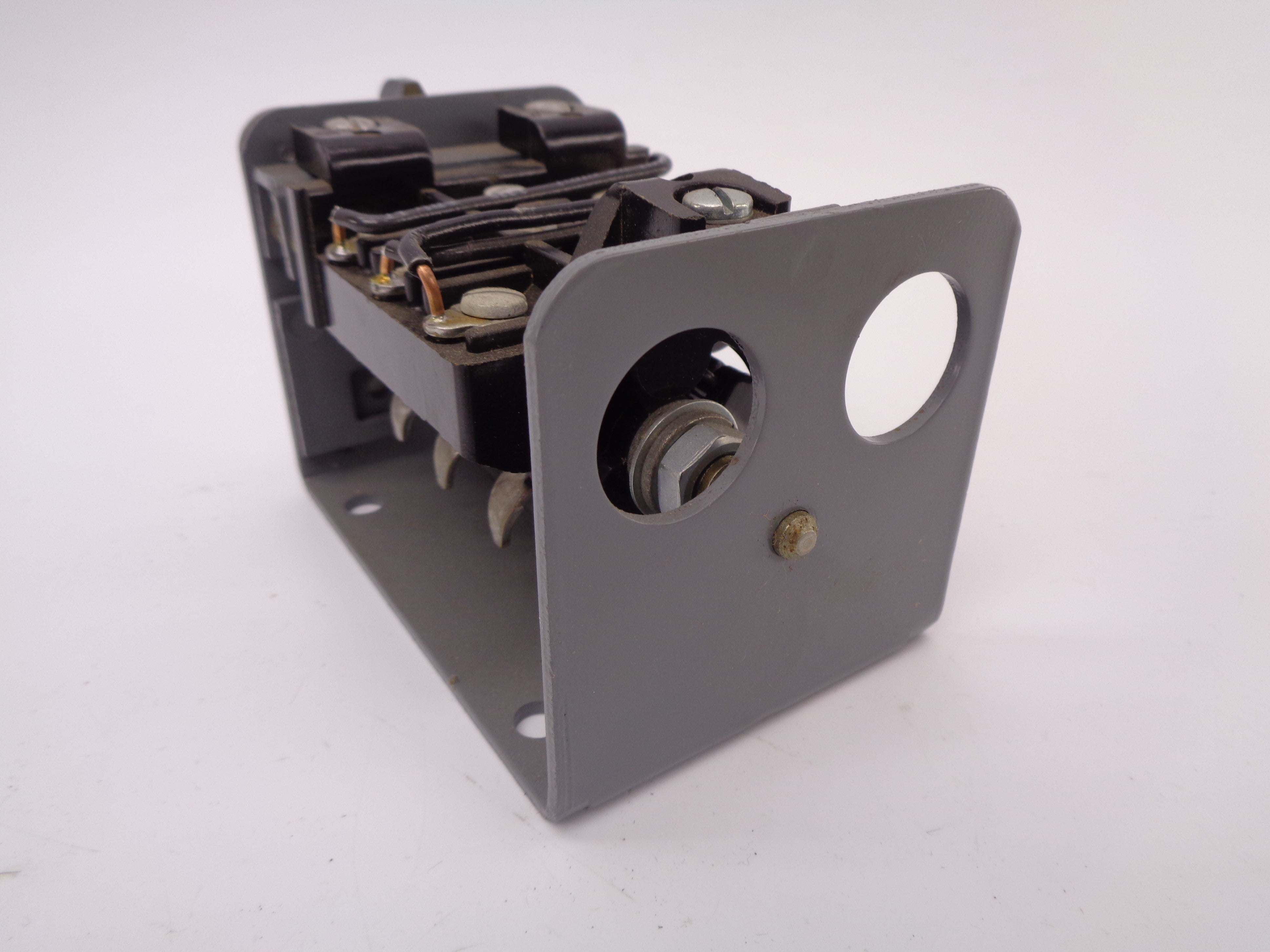 CUTLER HAMMER 9441H37 SER. B NSMP