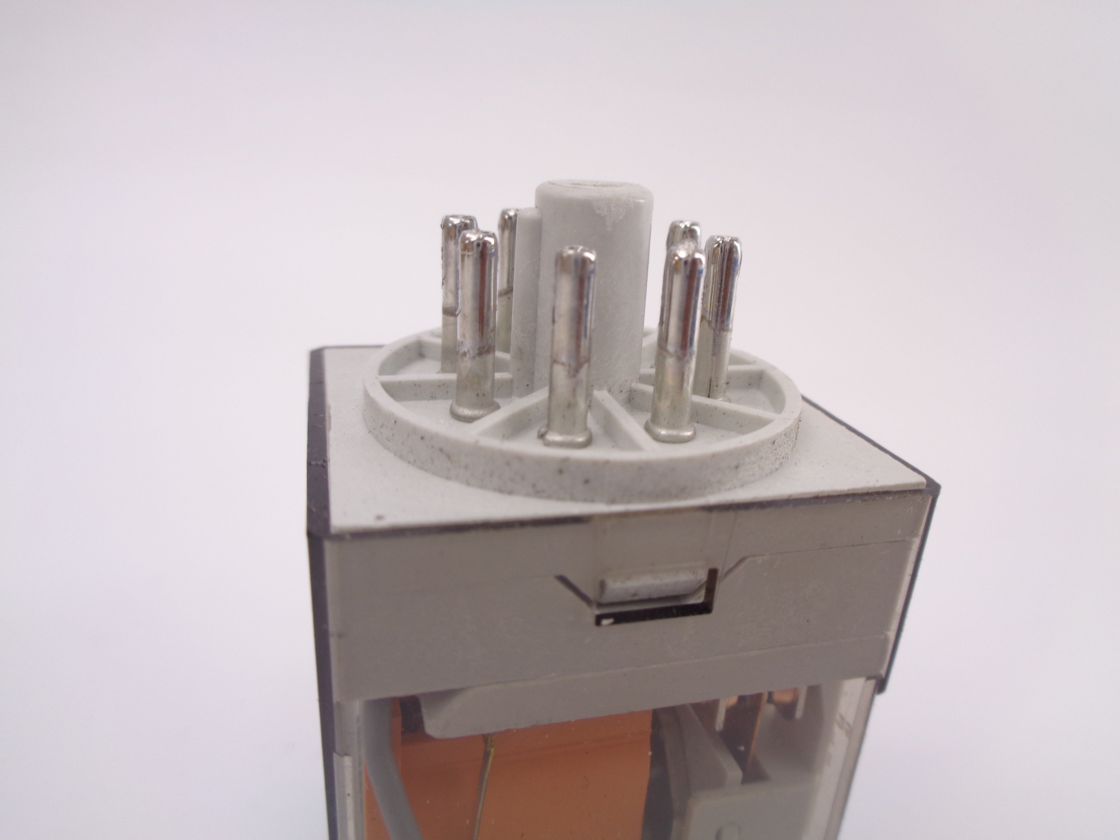 ALLEN BRADLEY 700-HA32A-1-4 SER. D 10A 120V UNMP